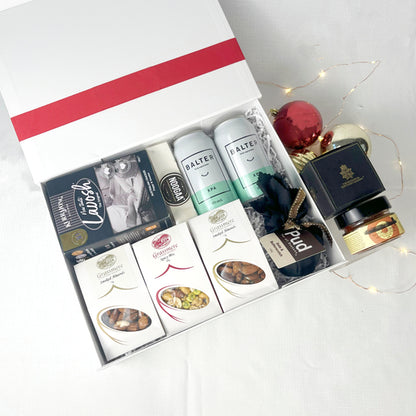 Christmas gift hamper with Australian craft beer, Christmas pudding and selection of premium sweet and savoury treats